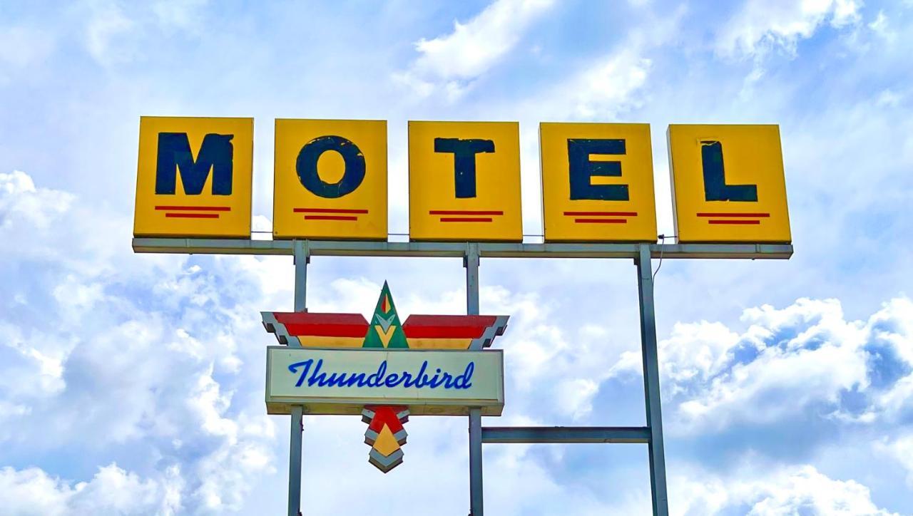 Thunderbird Motel Hillsboro Eksteriør billede