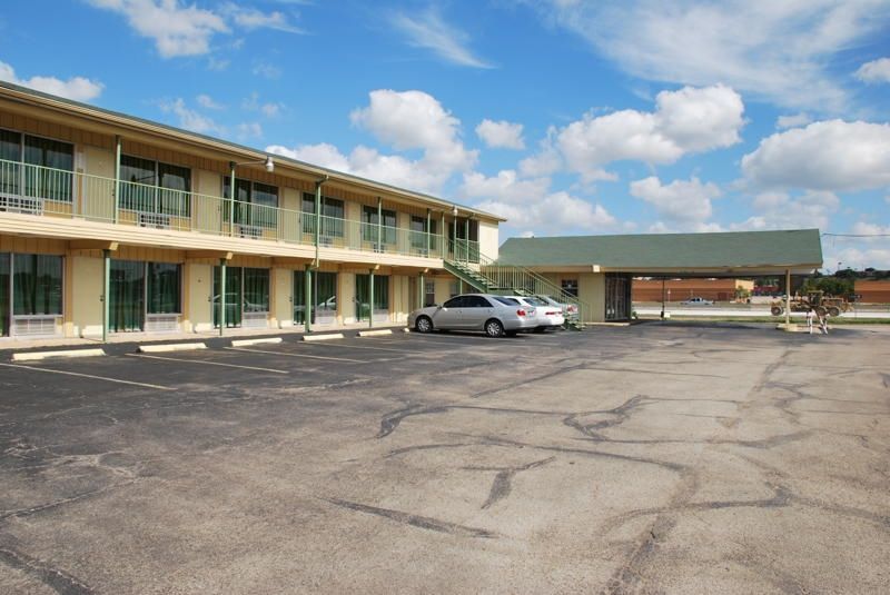 Thunderbird Motel Hillsboro Eksteriør billede