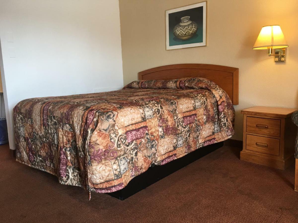 Thunderbird Motel Hillsboro Eksteriør billede