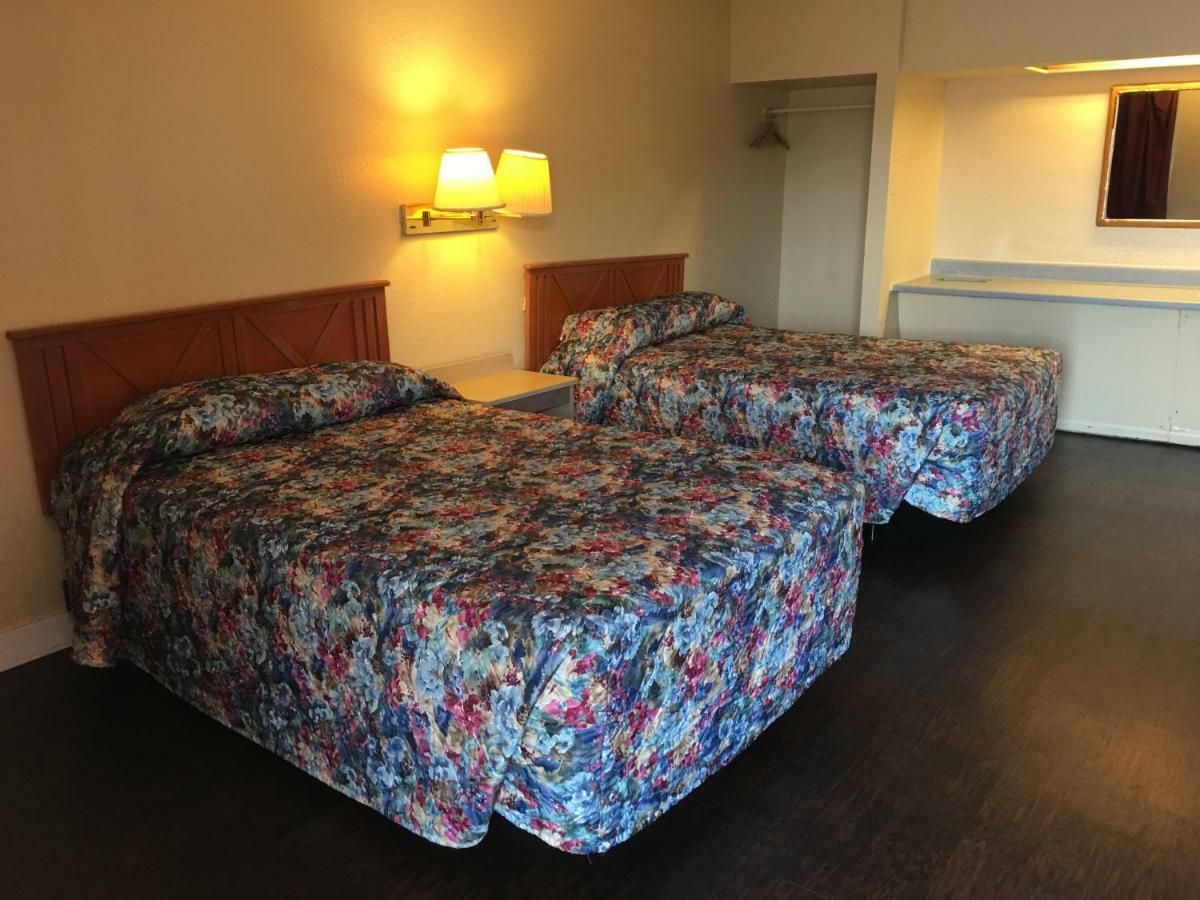 Thunderbird Motel Hillsboro Eksteriør billede